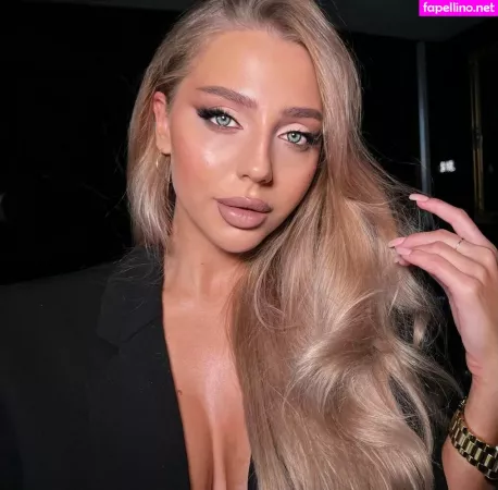 Anya Hryshchenko OnlyFans Thumbnail #pquYps5VbJ