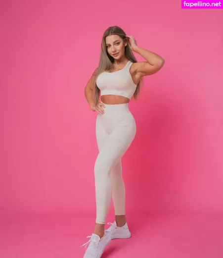 Anya Hryshchenko OnlyFans Thumbnail #uyaPjmiW8i