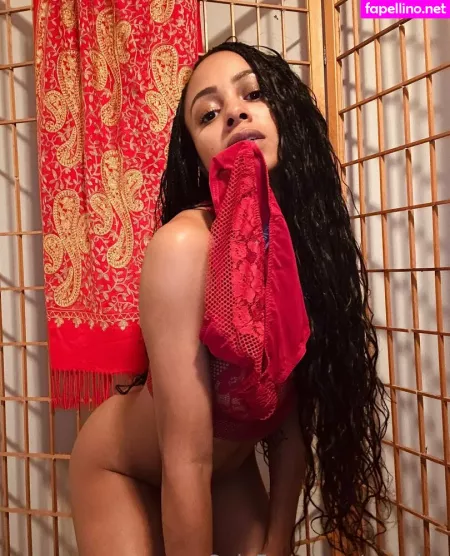 Anya Ivy OnlyFans Thumbnail #0i9BYjCOAq