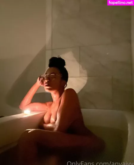 Anya Ivy OnlyFans Thumbnail #DbCxTg2ge8