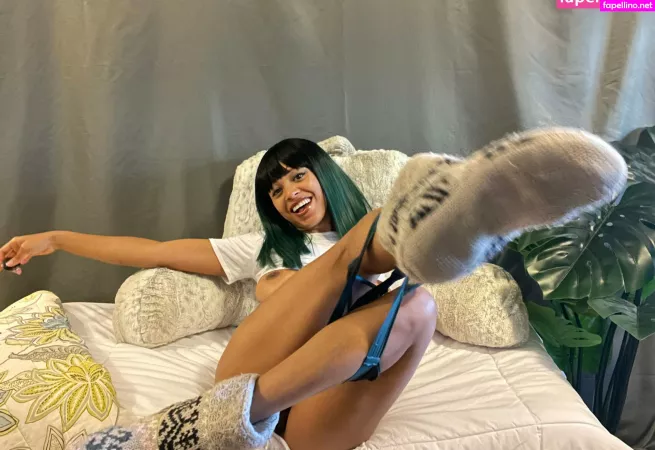 Anya Ivy OnlyFans Thumbnail #FWjvSuY3Nf