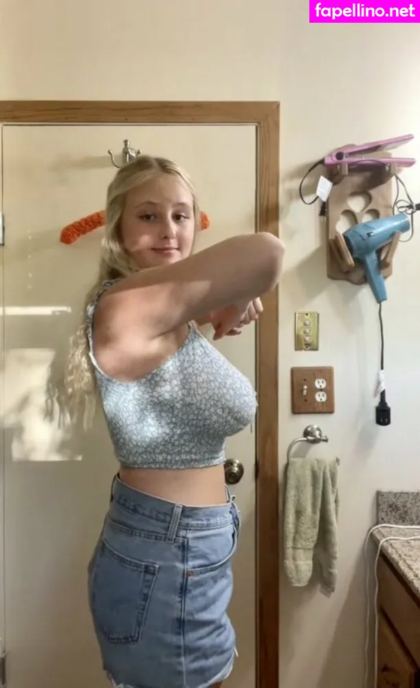 anyatruax, mariebabbyy Nude Leaked OnlyFans Photo #SLLLHttEBi