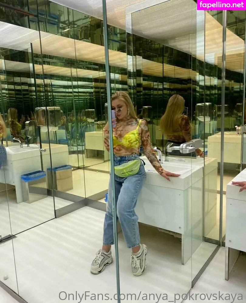 a_pokrovskaya, anya_pokrovskaya Nude Leaked OnlyFans Photo #9oLMTrL9dd