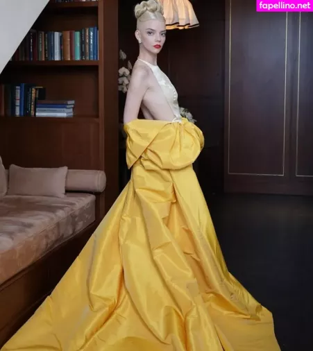 Anya Taylor Joy OnlyFans Thumbnail #Ve9RkKoplA