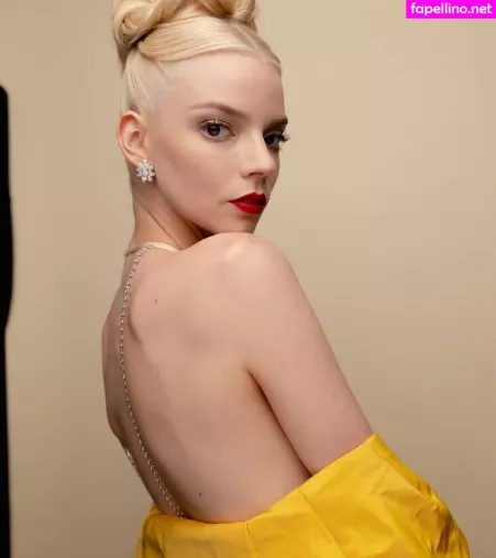 Anya Taylor Joy OnlyFans Thumbnail #Zsa0GJNsgT