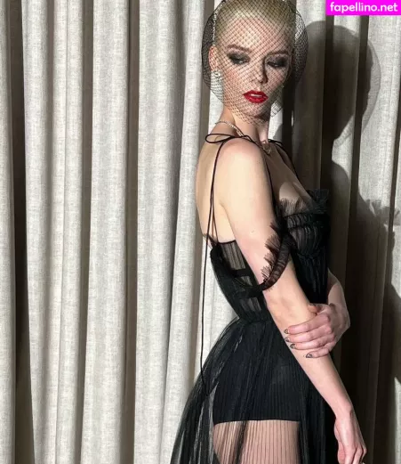 Anya Taylor Joy OnlyFans Thumbnail #pyy18uYAEM