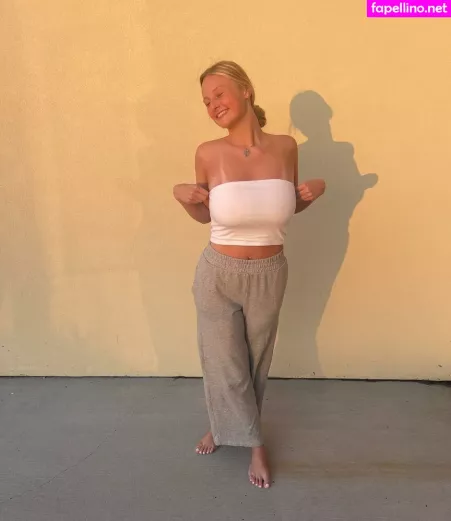 Anya Truax OnlyFans Thumbnail #GWFZR1hOwi