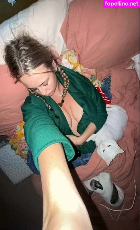 Anya Truax OnlyFans Thumbnail #MVaCYj3Mre