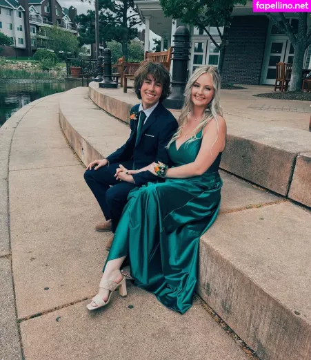 Anya Truax OnlyFans Thumbnail #OZlVLNRZPO