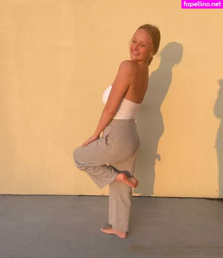 Anya Truax OnlyFans Thumbnail #Rz7FRjrpBU