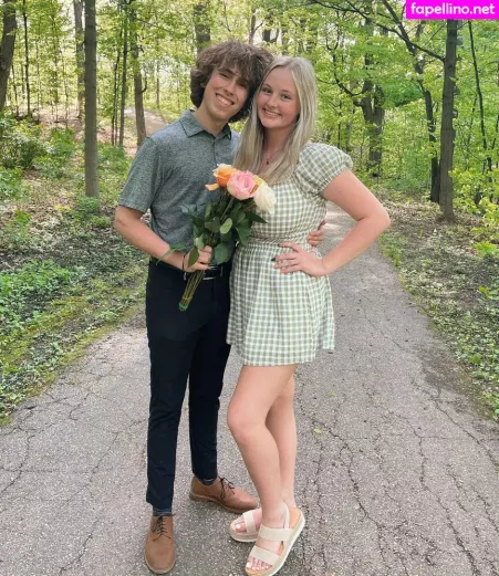 Anya Truax OnlyFans Thumbnail #u7MpLhlDT5