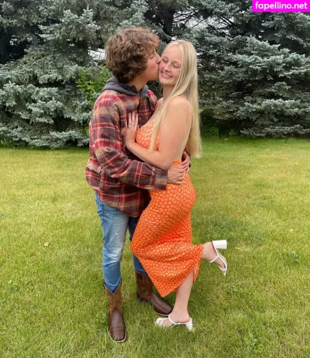 Anya Truax OnlyFans Thumbnail #vcfUbhik4W