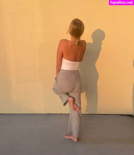 Anya Truax OnlyFans Thumbnail #wVcxnv5lLM