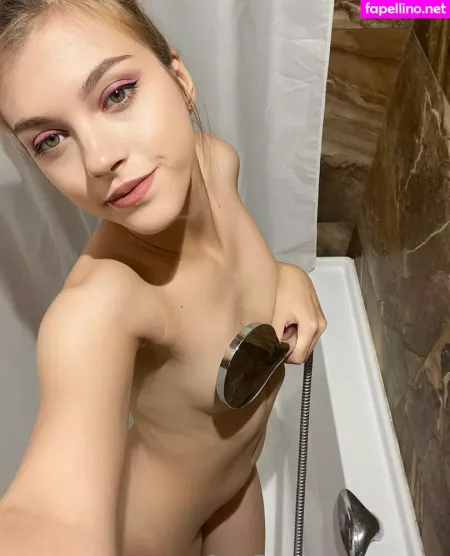 Anya Ua OnlyFans Thumbnail #TSie7Mim4U