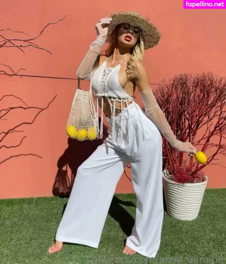 Anya Ukraine OnlyFans Thumbnail #g9BuyMQTW8