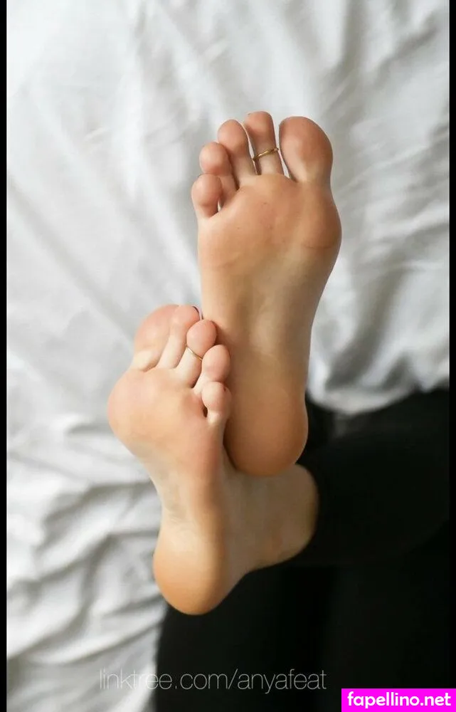 anya_feetx3, anyafeat Nude Leaked OnlyFans Photo #AIs6pdGT2r