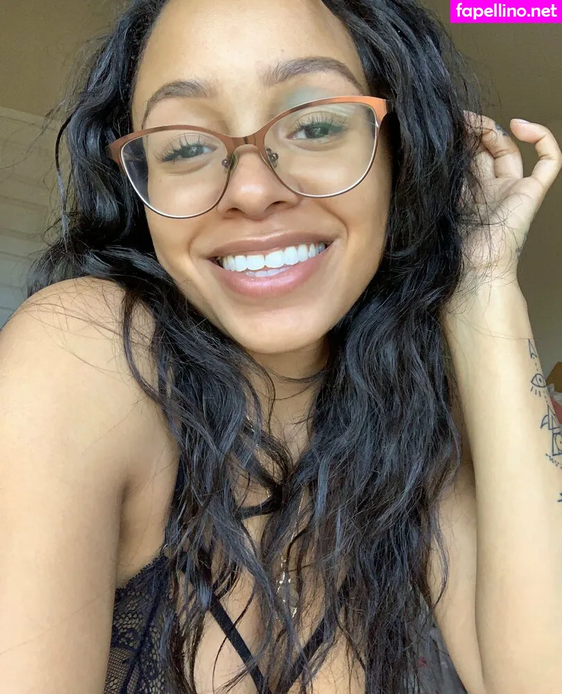 akilahivy, anyaivy Nude Leaked OnlyFans Photo #j0GkLdcC50