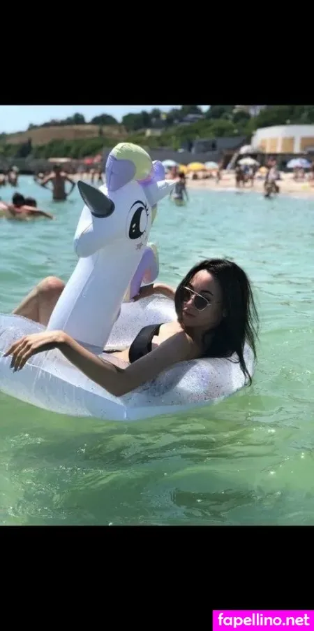 Anyalove2 OnlyFans Thumbnail #zZoBZDllZO