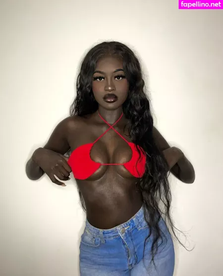 Anyang Deng OnlyFans Thumbnail #8uvhzwykE9