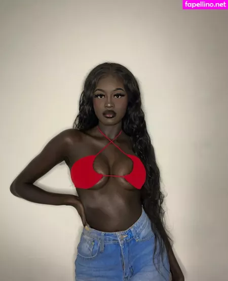 Anyang Deng OnlyFans Thumbnail #GmDnMFNYcO