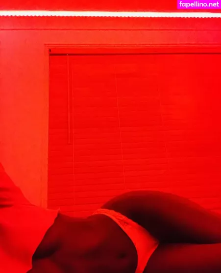 Anyang Deng OnlyFans Thumbnail #K135IiKlO7