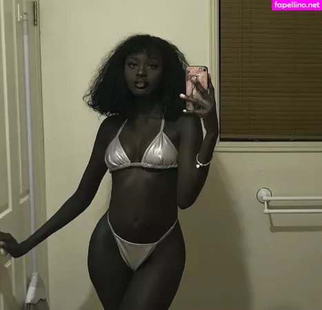 Anyang Deng OnlyFans Thumbnail #aOc9OvBCZG