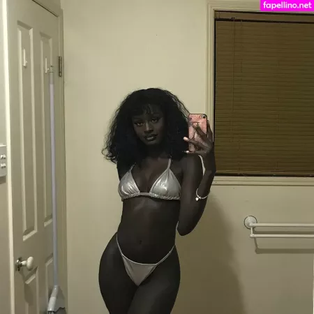 Anyang Deng OnlyFans Thumbnail #uOLtclVKBF