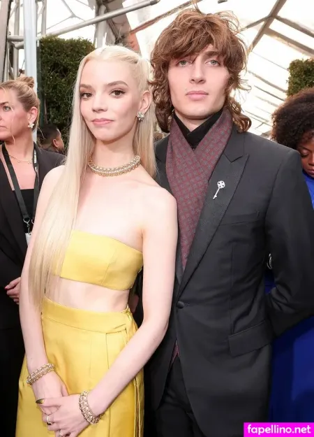 Anyataylorjoy OnlyFans Thumbnail #jXW8i8njAU