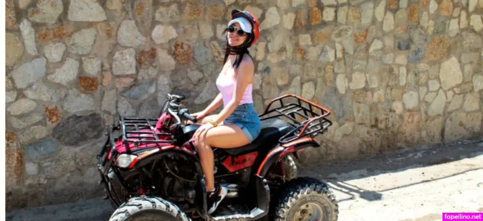 Anyelina Zarria Saico OnlyFans Thumbnail #YZqcuvWqIw