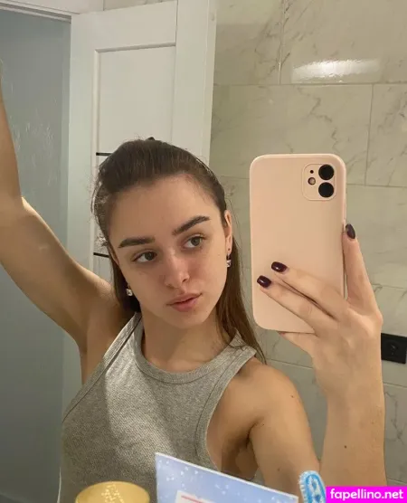 Anylaffytaffywonka OnlyFans Thumbnail #6yzG3S9sFE