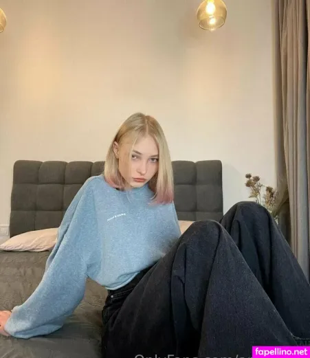 Anyuta18 OnlyFans Thumbnail #qllYZfCyFI