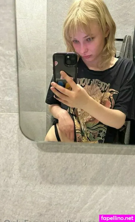 Anyutka 18 OnlyFans Thumbnail #EAGB80WBEt