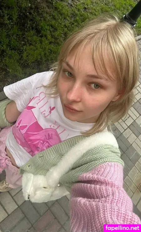 Anyutka 18 OnlyFans Thumbnail #sfzbxaXbwo