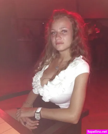 Anyutka Scherbakova Uzhegova OnlyFans Thumbnail #lXkfHCo1dI