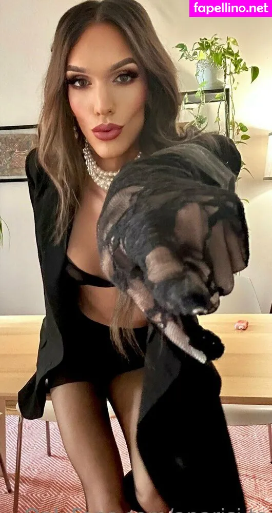 aparisi.ts, its_ari993 Nude Leaked OnlyFans Photo #igugClqIp7