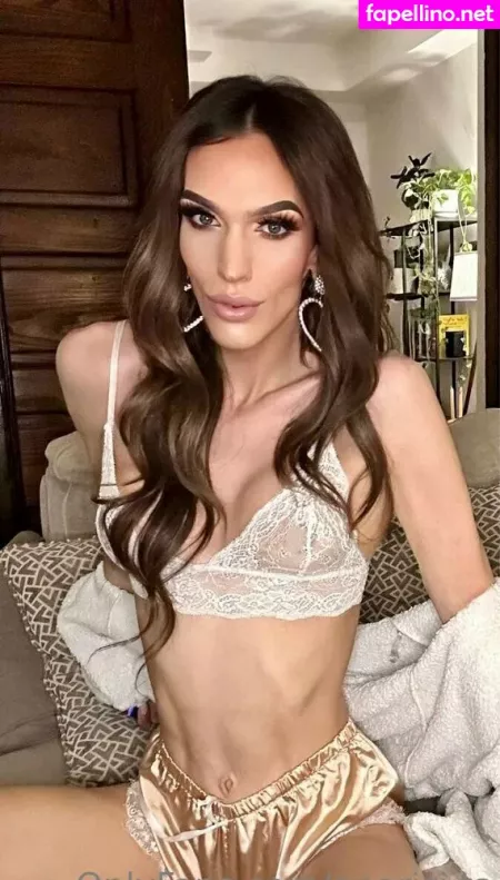 Aparisi Ts OnlyFans Thumbnail #u84HnWAqfp