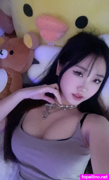 Apeachy77 OnlyFans Thumbnail #37DwKcADQw