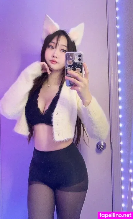 Apeachy77 OnlyFans Thumbnail #bNJfygWwvr