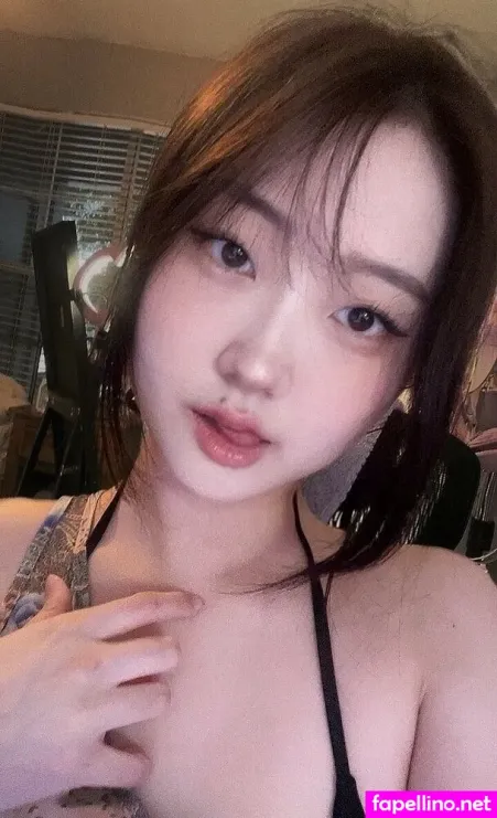 Apeachy777 OnlyFans Thumbnail #8BJD8YguQK