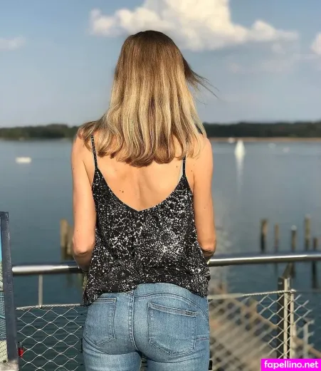 Apecast Twitch Streamer OnlyFans Thumbnail #5IAqoEJzDi