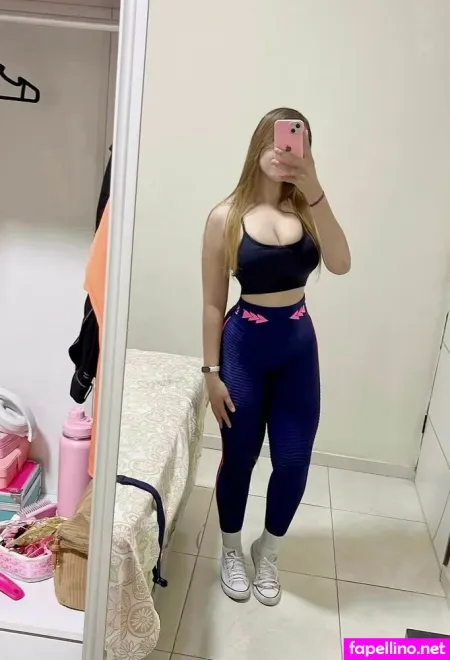 Apenas Anne OnlyFans Thumbnail #mMdkbtF7ih