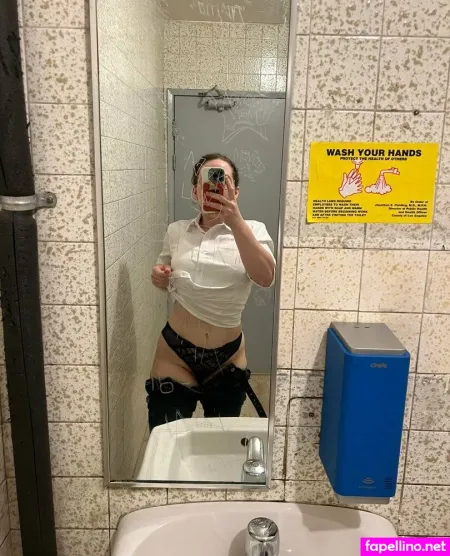 Apetitepeach OnlyFans Thumbnail #LOylN7wN87