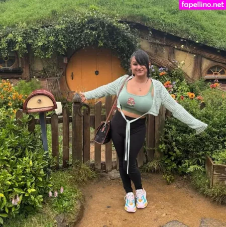 Aphmau OnlyFans Thumbnail #IQVu5SdXp2