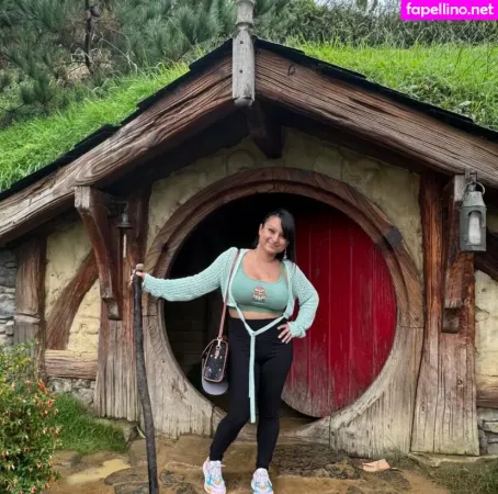 Aphmau OnlyFans Thumbnail #LklRqY0qOw