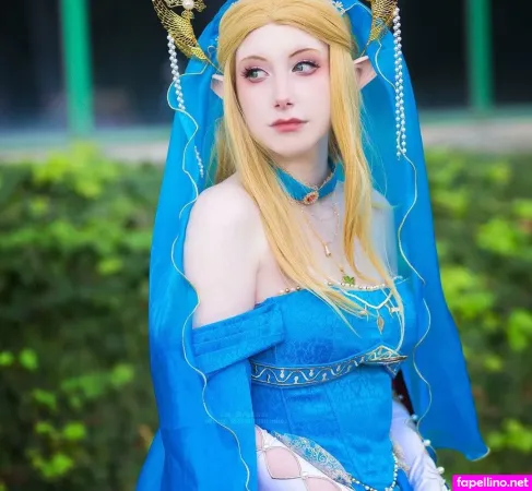 Aphoraa OnlyFans Thumbnail #jGgzEfQlAD