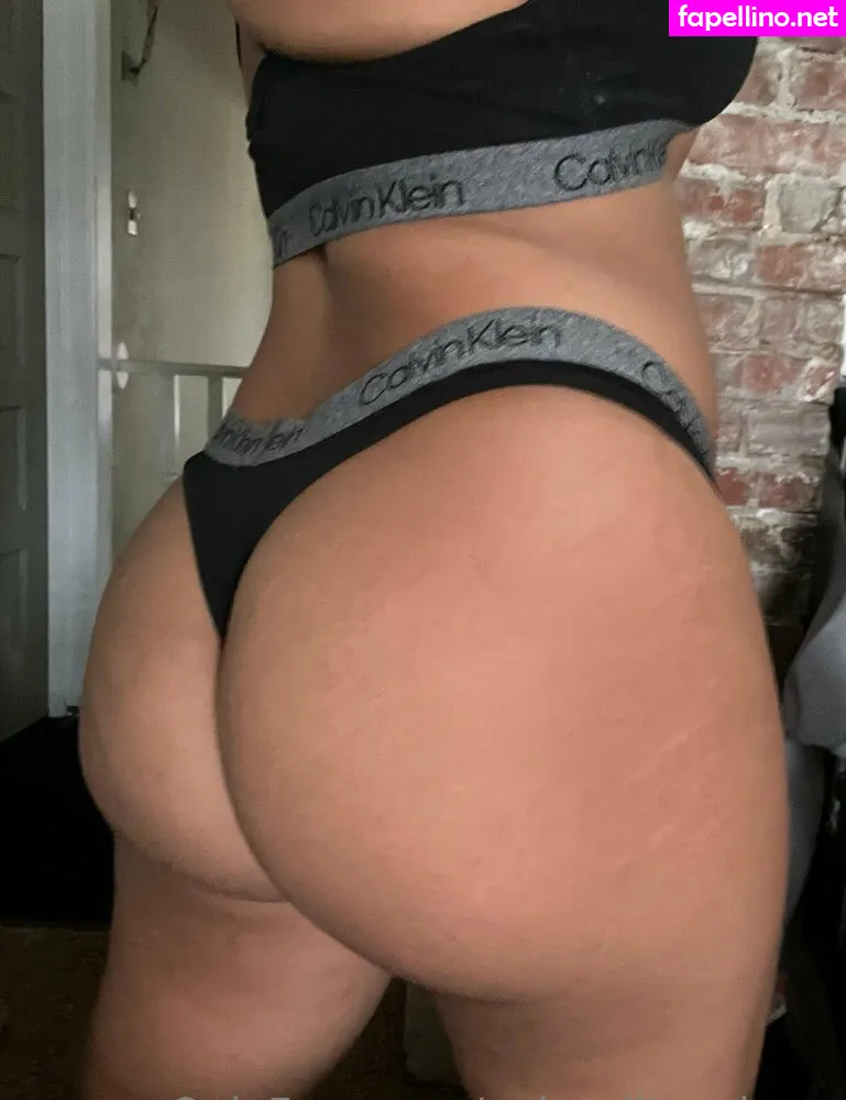 aphrodite_plsme, lipssoluscious_lilaa Nude Leaked OnlyFans Photo #yyCQkPBw2s