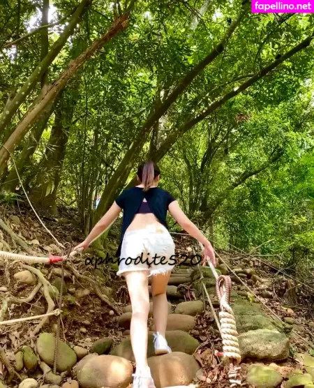 Aphrodite5201 OnlyFans Thumbnail #WAoxEyAJO1