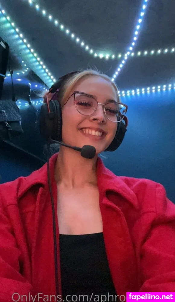 aphroditedove Nude Leaked OnlyFans Photo #tZnG19vMqA