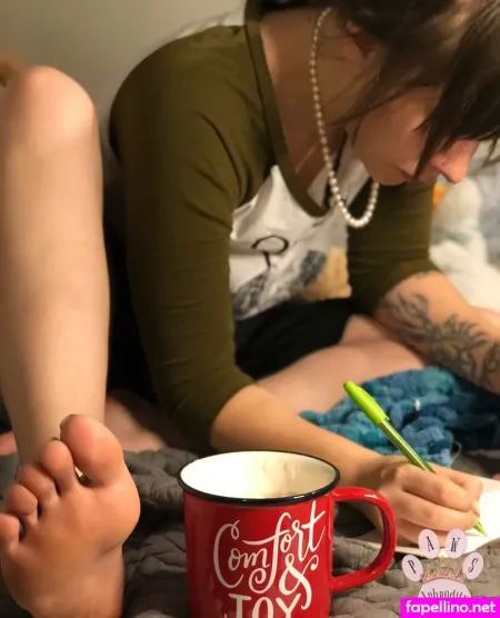 Aphroditepaws OnlyFans Thumbnail #Lzz02LMamJ