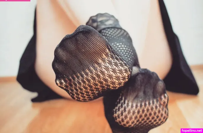 Aphroditesoles OnlyFans Thumbnail #0702E5mS3V